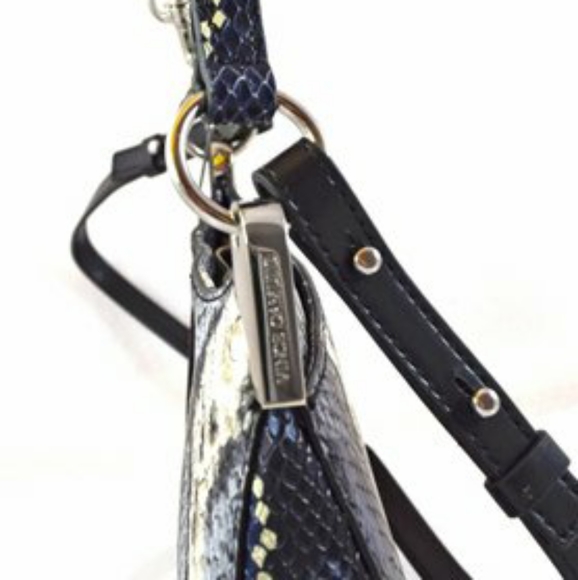 NEW Vince Camuto BNWT Blue/Cream snakeskin - Picture 4 of 6